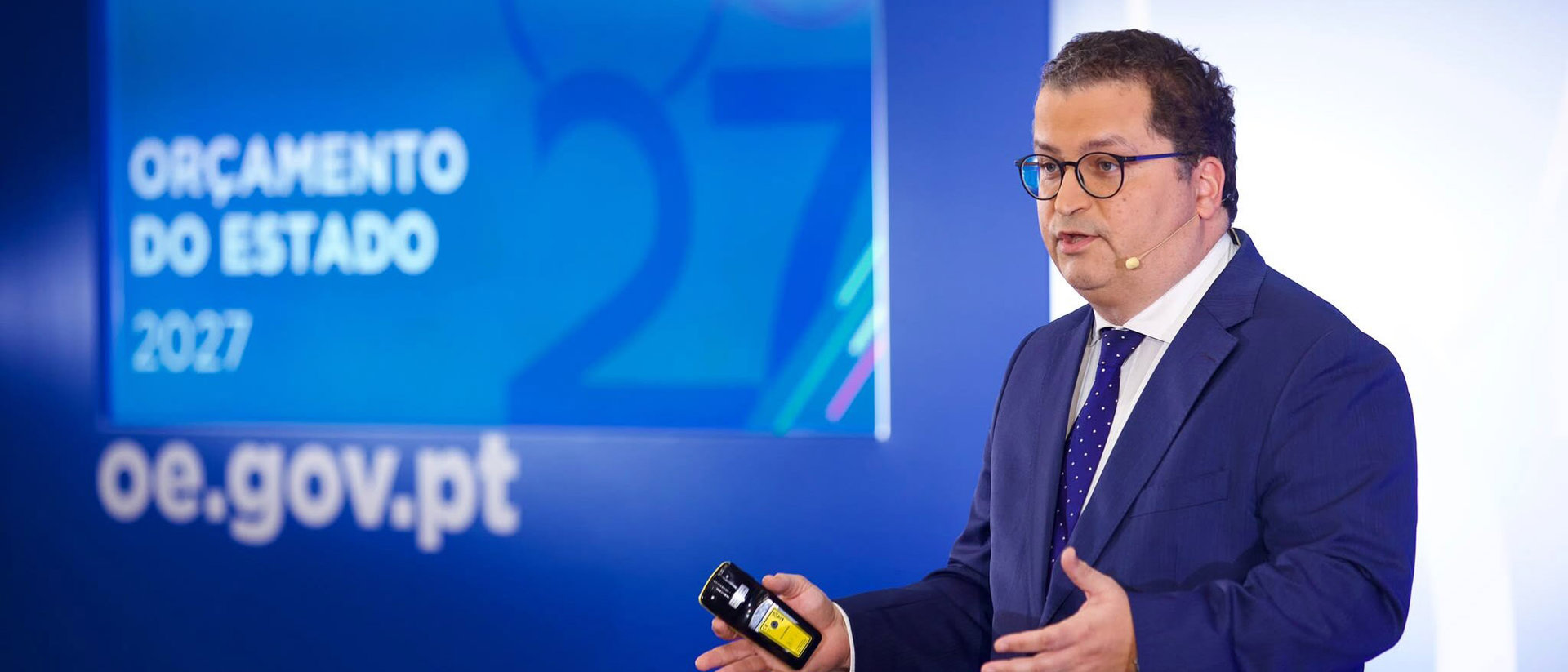 Ministro Financas Apresenta O Orcamento Estado 2027